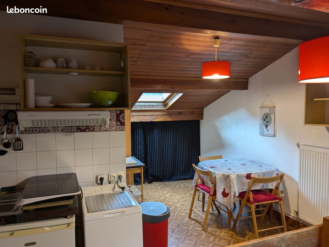 Appartement 1 pièce 25 m² · à Eybens · 25 m² · 600 €