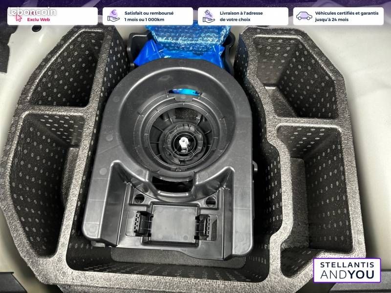 Peugeot 208 PureTech 75 S&S BVM5 Active Pack (image 31)