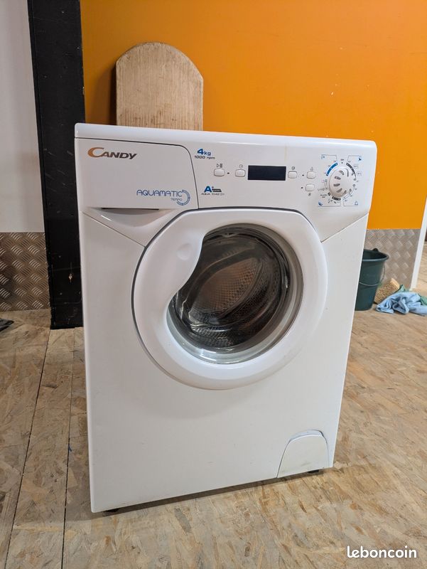 Machine à laver Candy Aquamatic 4kg Électroménager