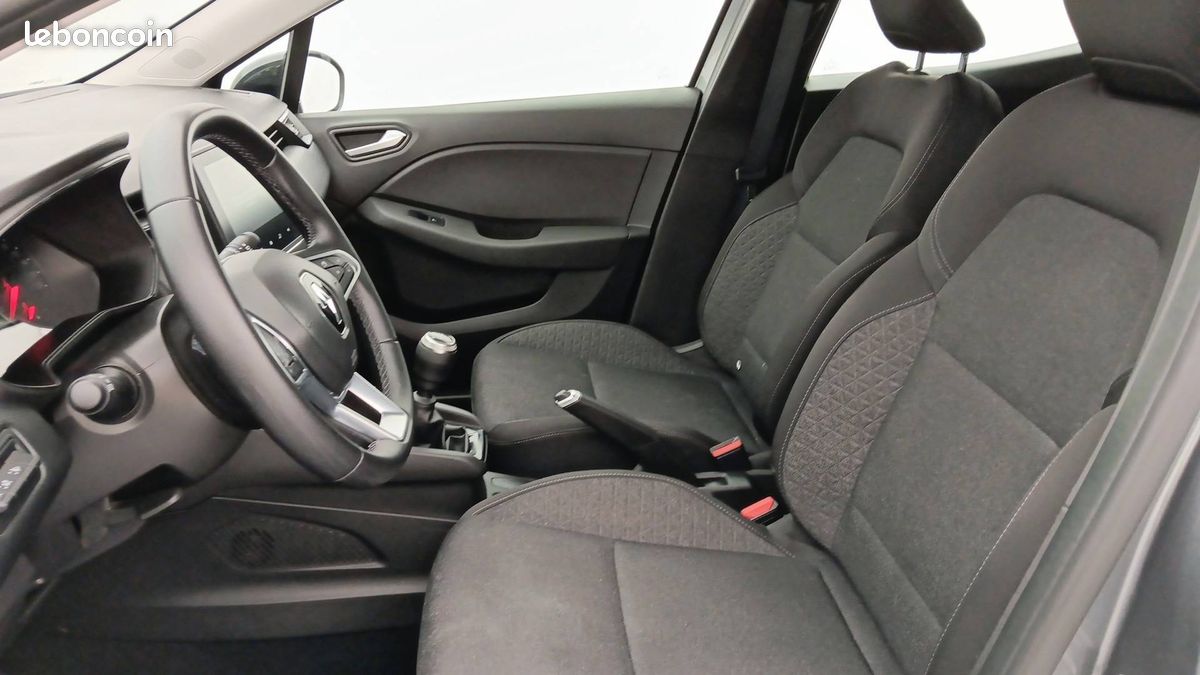Renault clio tce 90 equilibre (image 12)