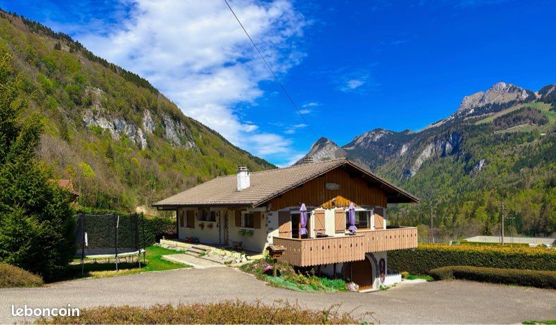 Appartement 7 pièces 134 m² · à Bellevaux · 134 m² · 529 000 €