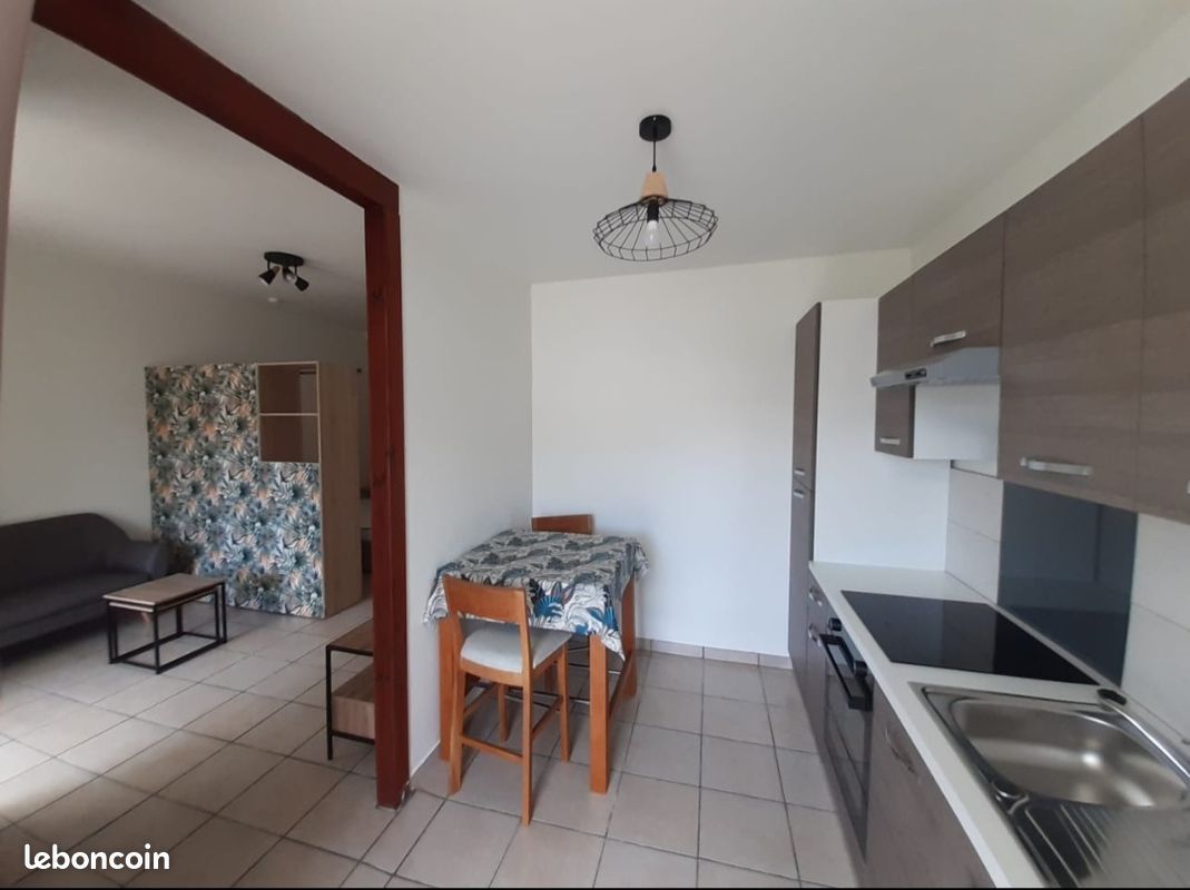 Appartement 2 pièces 34 m² · à Privas · 34 m² · 390 €