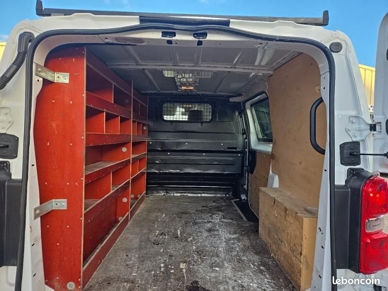 Peugeot Expert Fg Standard 2.0 BlueHDi 120ch S&S Premium (image 6)