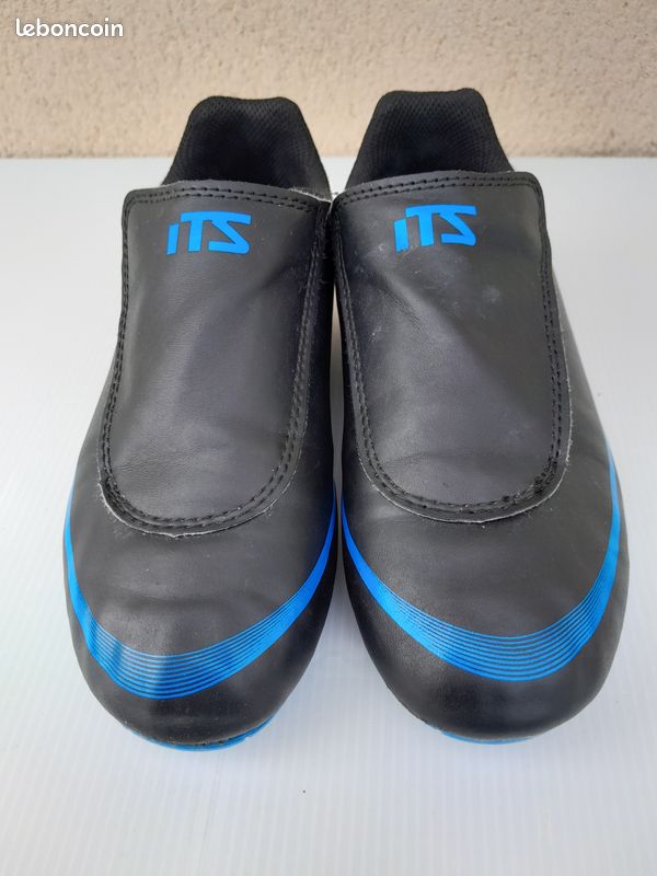 Chaussures de football – Intersport ITS (image 5)