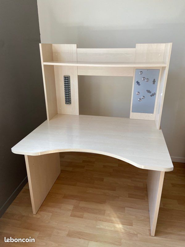 Bureau (image 3)