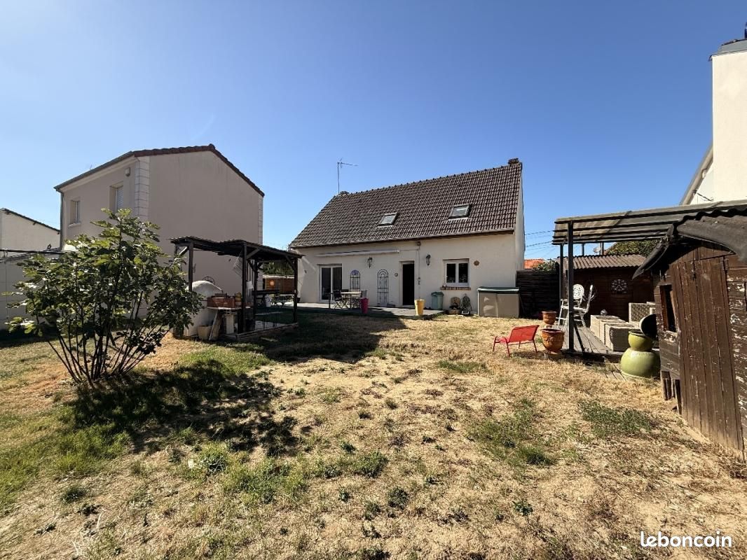 Maison 5 pièces 117 m² · à Bondy · 117 m² · 470 000 €