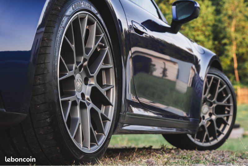 Porsche 911 992 Carrera 4S - Sport Design - Toit Carbone - Bleu Gentiane - Approved 09/2027 (image 6)