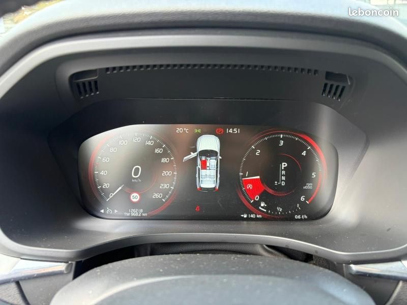 Volvo XC60 D4 AWD 190ch Momentum Geartronic (image 22)