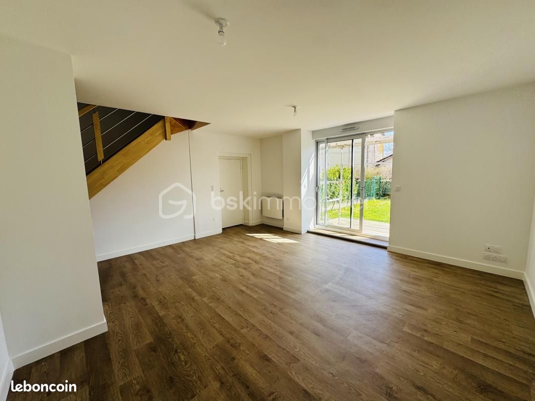 Appartement 3 pièces 55 m² · à Reyrieux · 55 m² · 230 000 €