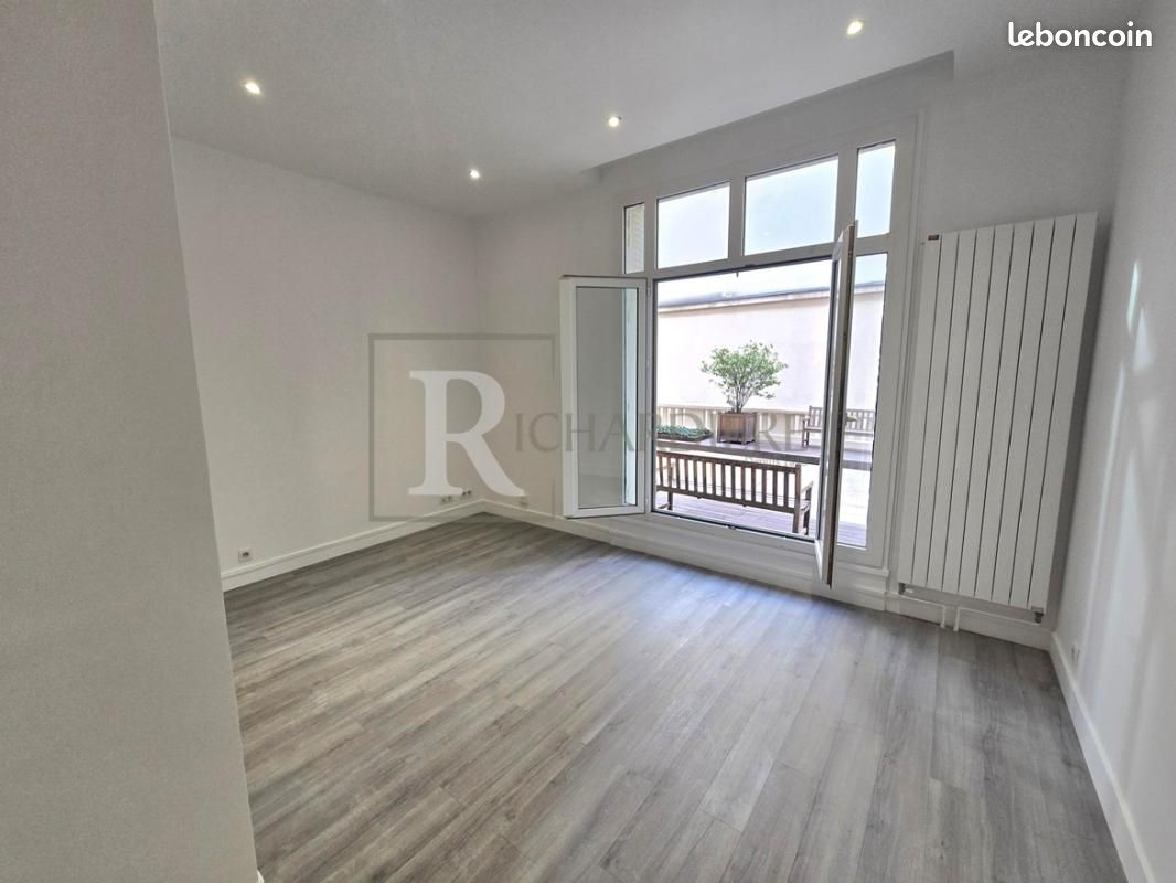 Appartement 1 pièce 23 m² · à Paris · 23 m² · 956 €/mois