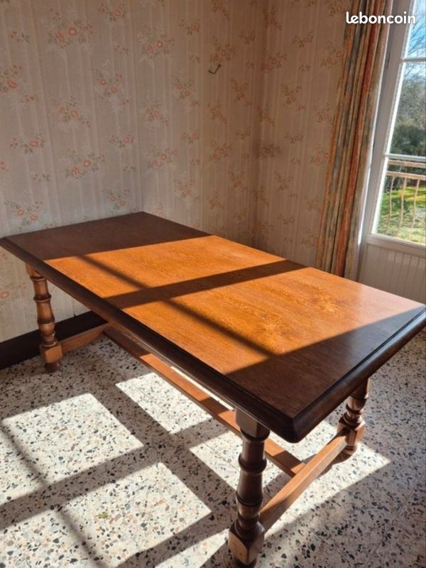 Table et chaises (image 3)