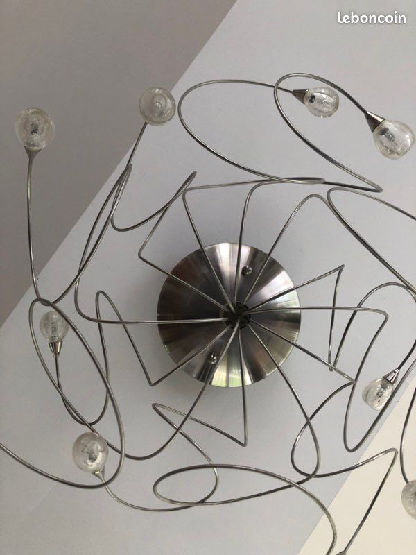 Lustre (image 1)