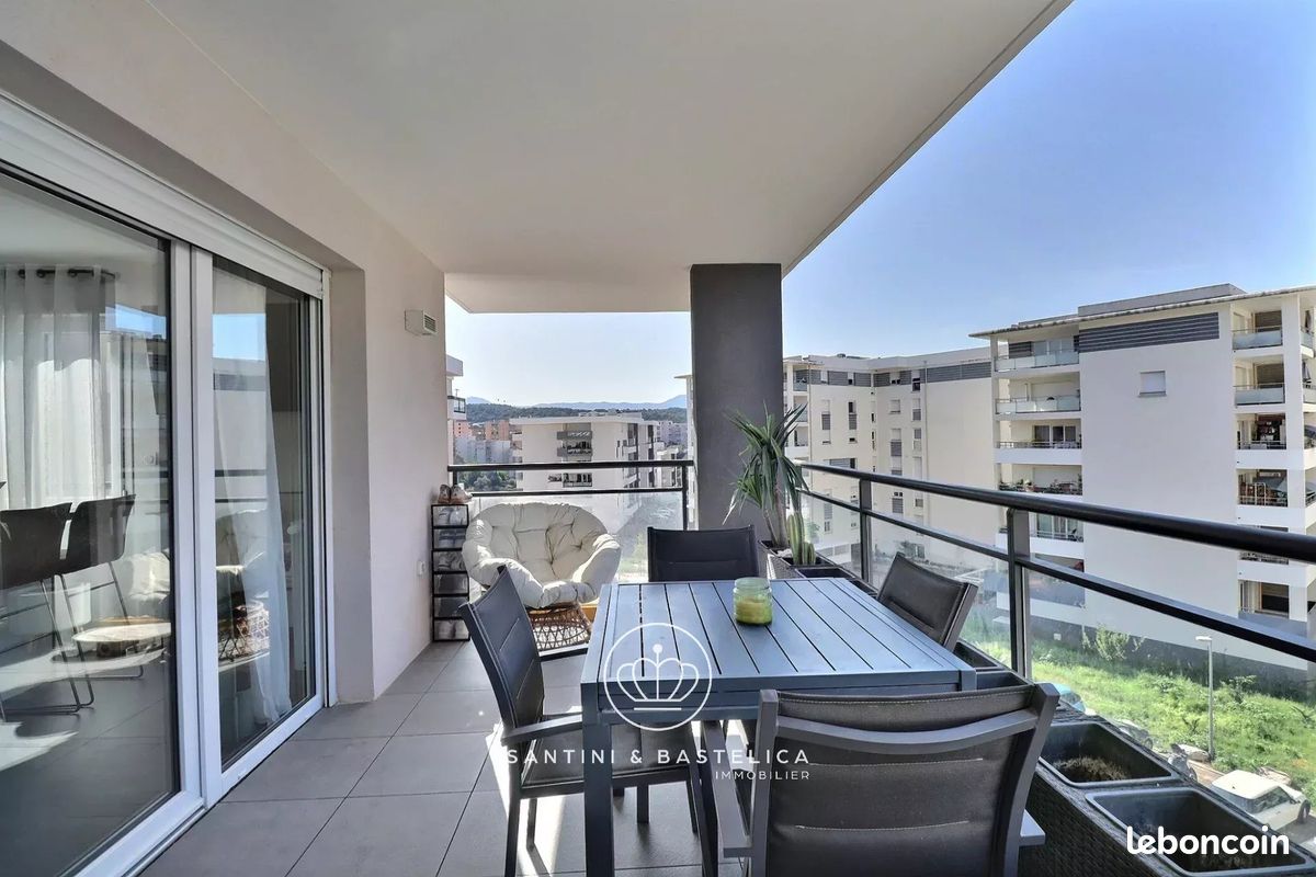 Appartement 2 pièces 42 m² · à Ajaccio · 42 m² · 918 €