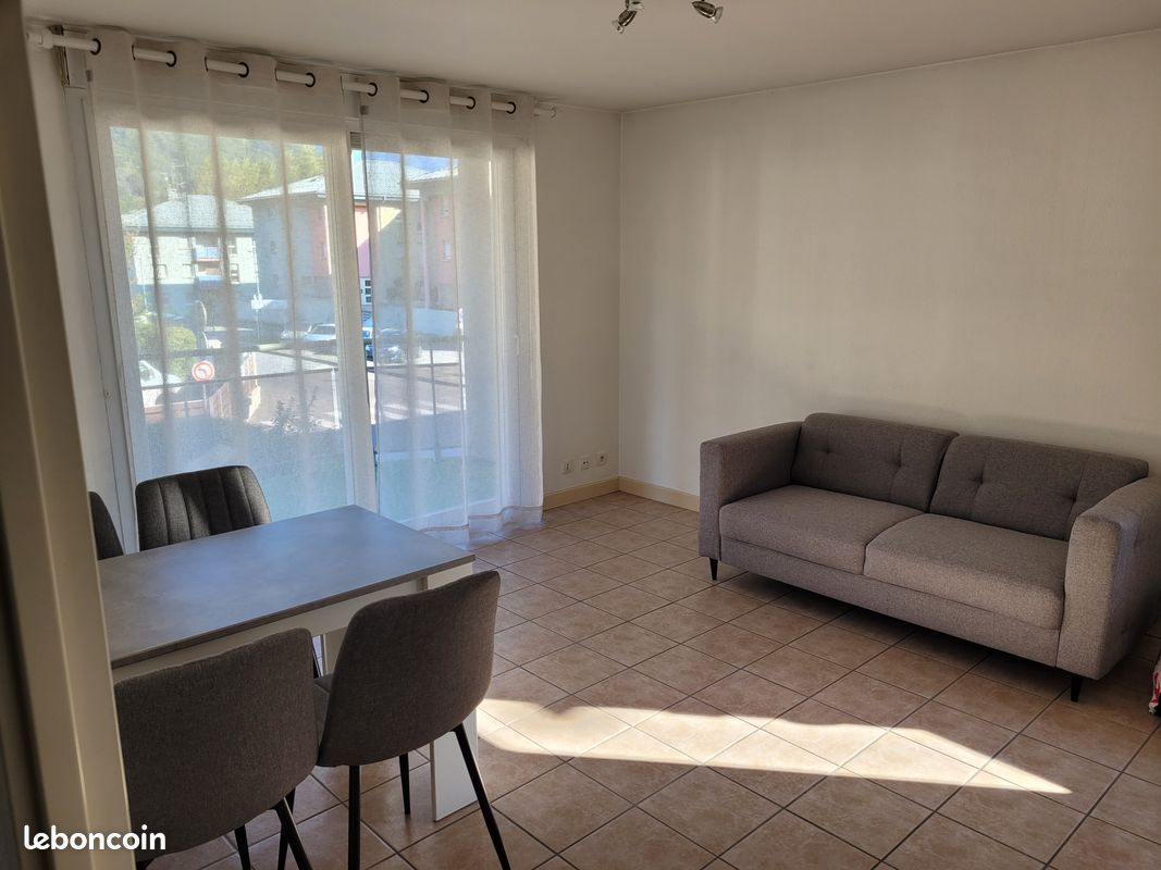 Appartement 2 pièces 42 m² · à Sallanches · 42 m² · 760 €/mois