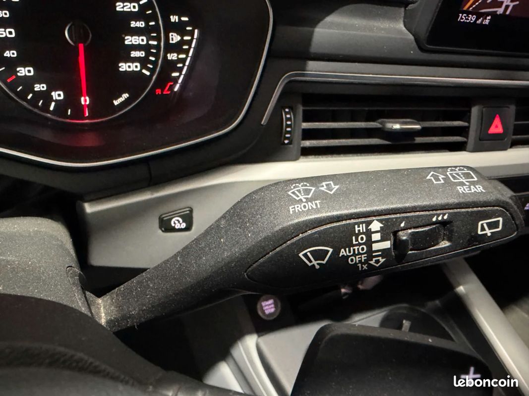 AUDI A4 AVANT 2.0 L TFSI ultra 190 CV S tronic 7 * SUIVI COMPLET AUDI / CARPLAY / HAYON ELECTRIQUE / VIDANGE FAITE POUR LA VENTE (image 19)