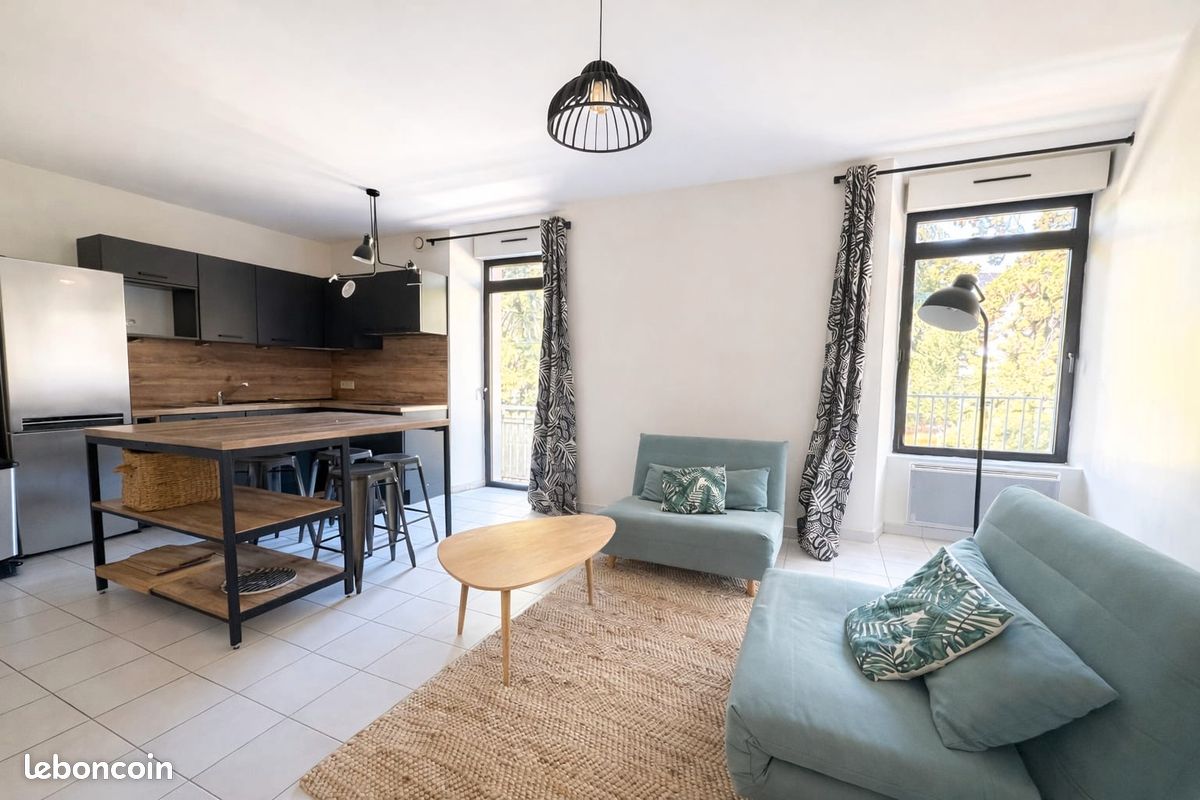 Appartement 3 pièces 58 m² · à Chambéry · 58 m² · 225 000 €
