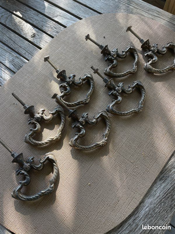 7 Poignées de porte anciennes (image 1)
