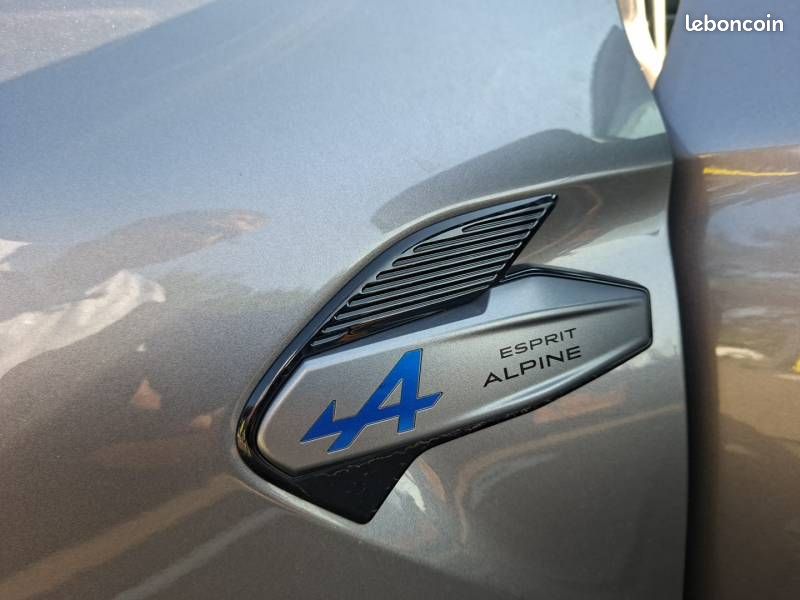Renault Captur E-Tech full hybrid 145 ch esprit Alpine (image 25)