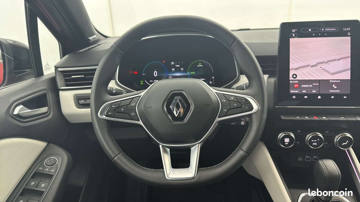 Renault clio e tech full hybrid 145 techno (image 21)