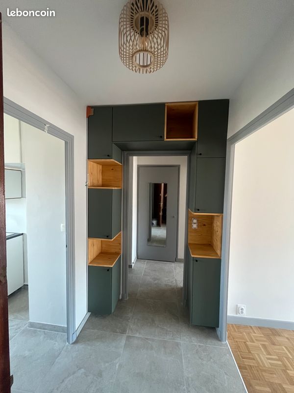 Appartement 2 pièces 57 m² · à Chambéry · 57 m² · 970 €
