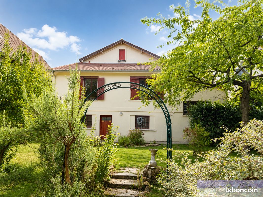 Maison 5 pièces 102 m² · à Sucy-en-Brie · 102 m² · 410 800 €