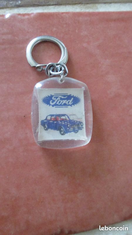 Porte clé vintage visiomatic Ford Taunus P3 et Ford Falcon (image 2)