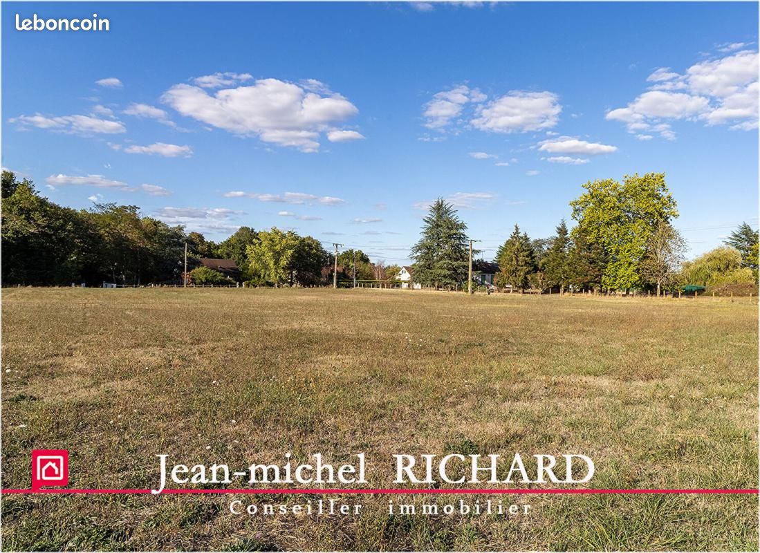 Terrain 2 271 m² Chabris · 26 490 €