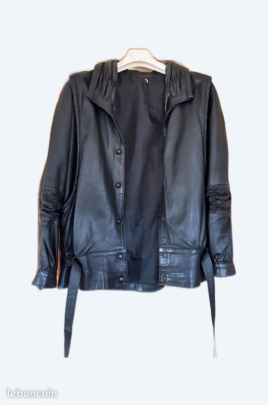 Ensemble veste et pantalon en cuir noir (image 1)