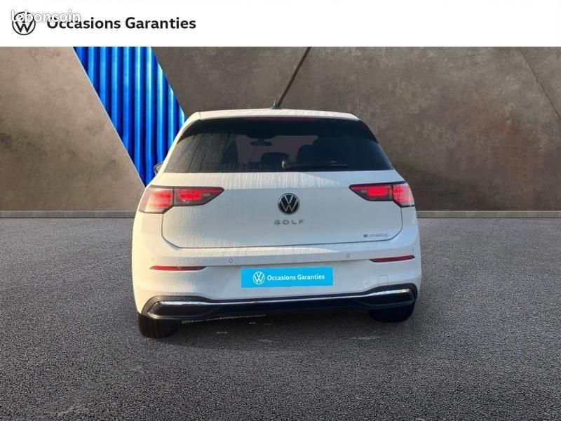 Volkswagen Golf 1.5 eHybrid 204ch Style DSG6 (image 15)