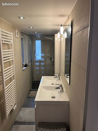 Apparemment T2 Centre Dijon — 2