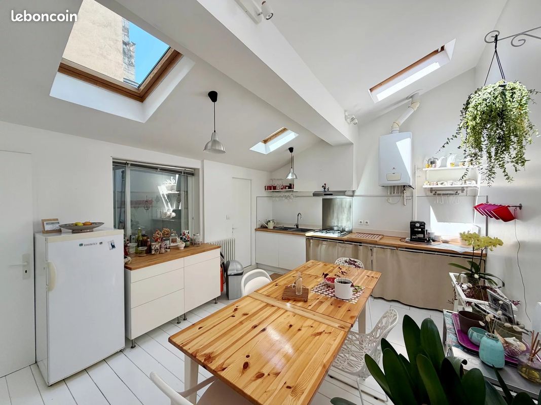 Maison 3 pièces 80 m² · à Bordeaux · 80 m² · 329 999 €