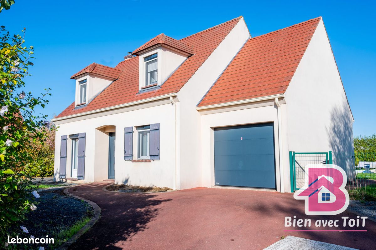Maison 6 pièces 101 m² · à Lèves · 101 m² · 359 900 €