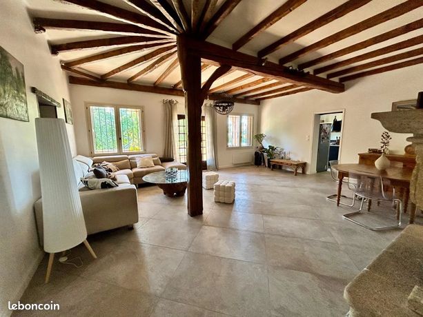 Mas 5 pièces 176 m² — 8