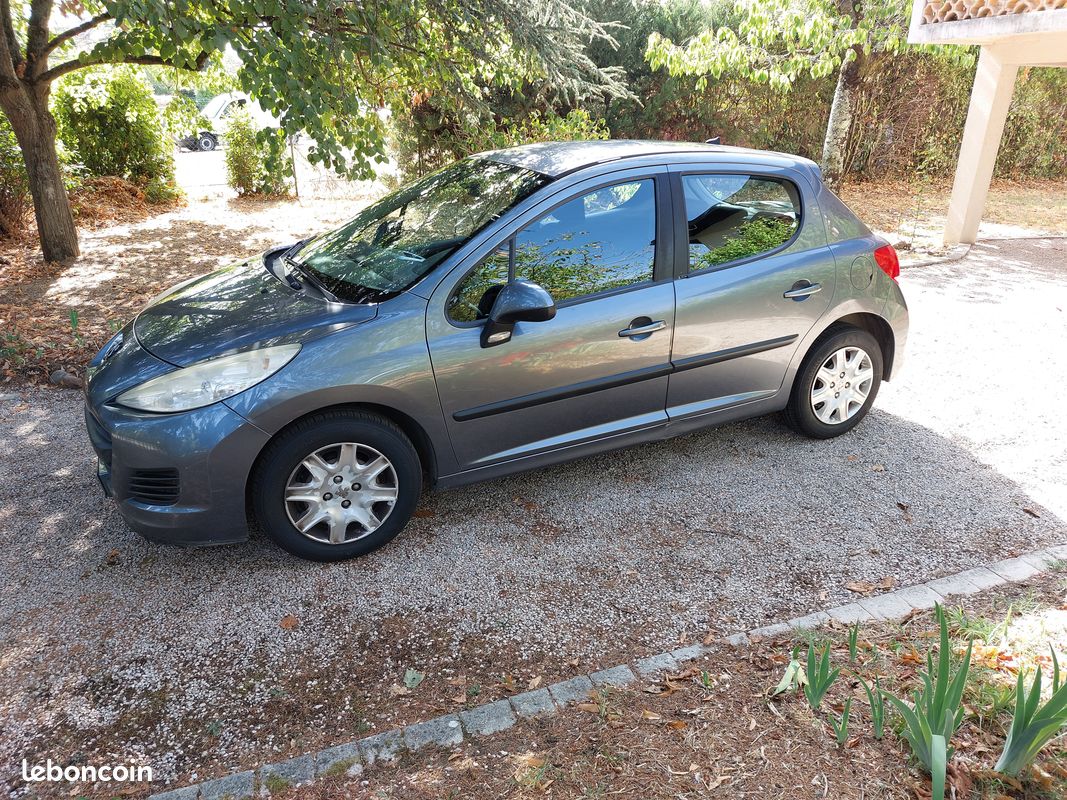 Peugeot 207 1,4 l 75 ch (image 1)