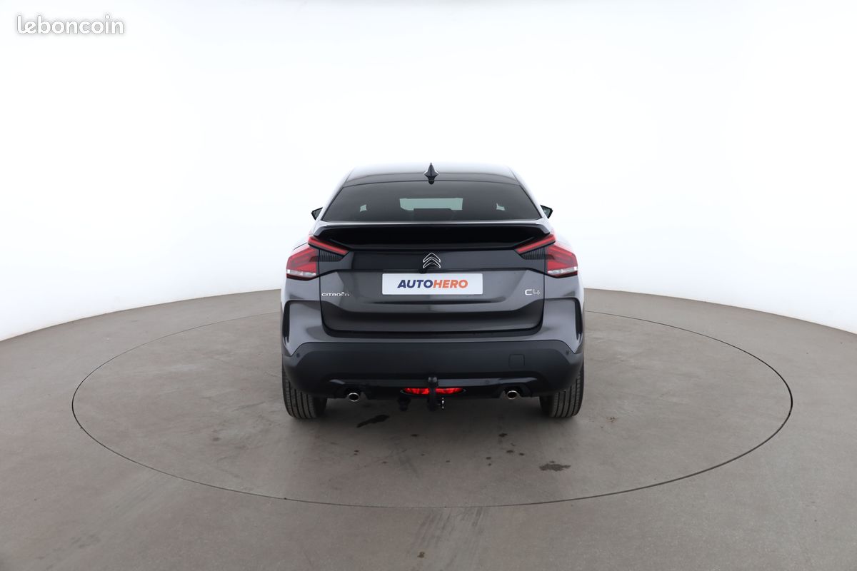 Citroen C4 1.2 PureTech Max EAT8 131 ch (image 12)
