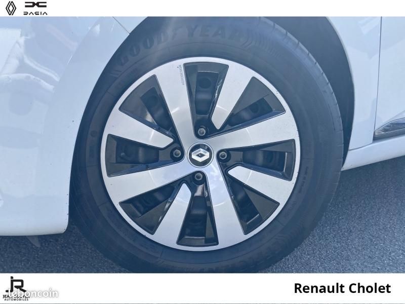 Renault Clio 1.5 Blue dCi 100ch Evolution (image 8)