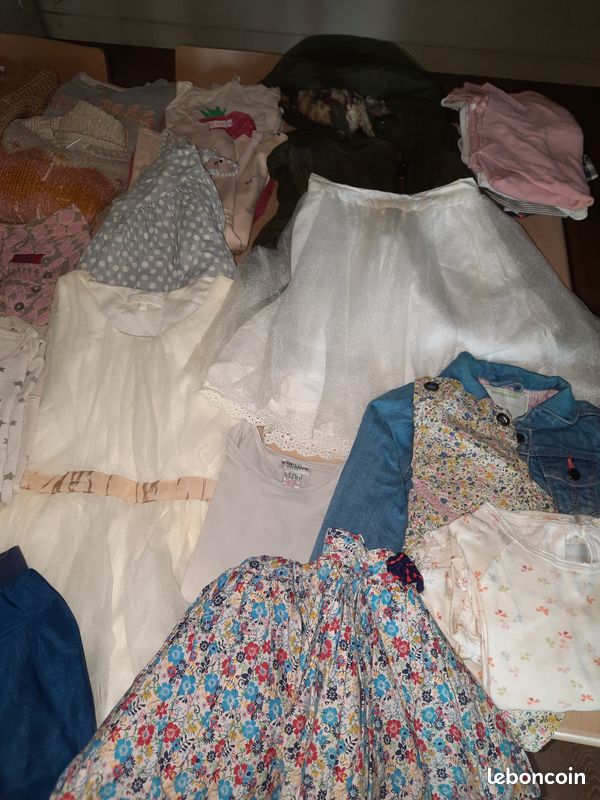 Gros lot vêtements 3-4 ans (image 1)