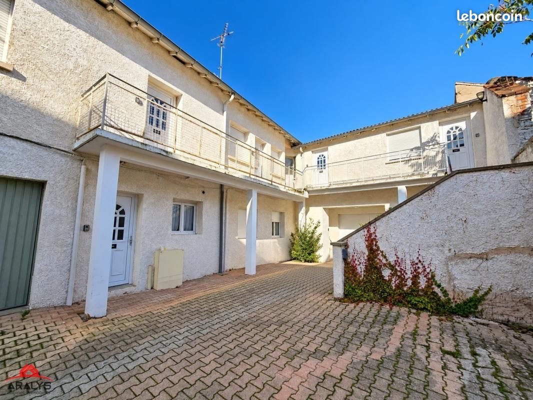 Immeuble 200 m² · à Roanne · 200 m² · 450 000 €