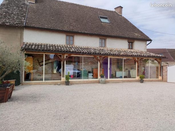 Maison 7 pièces 196 m²