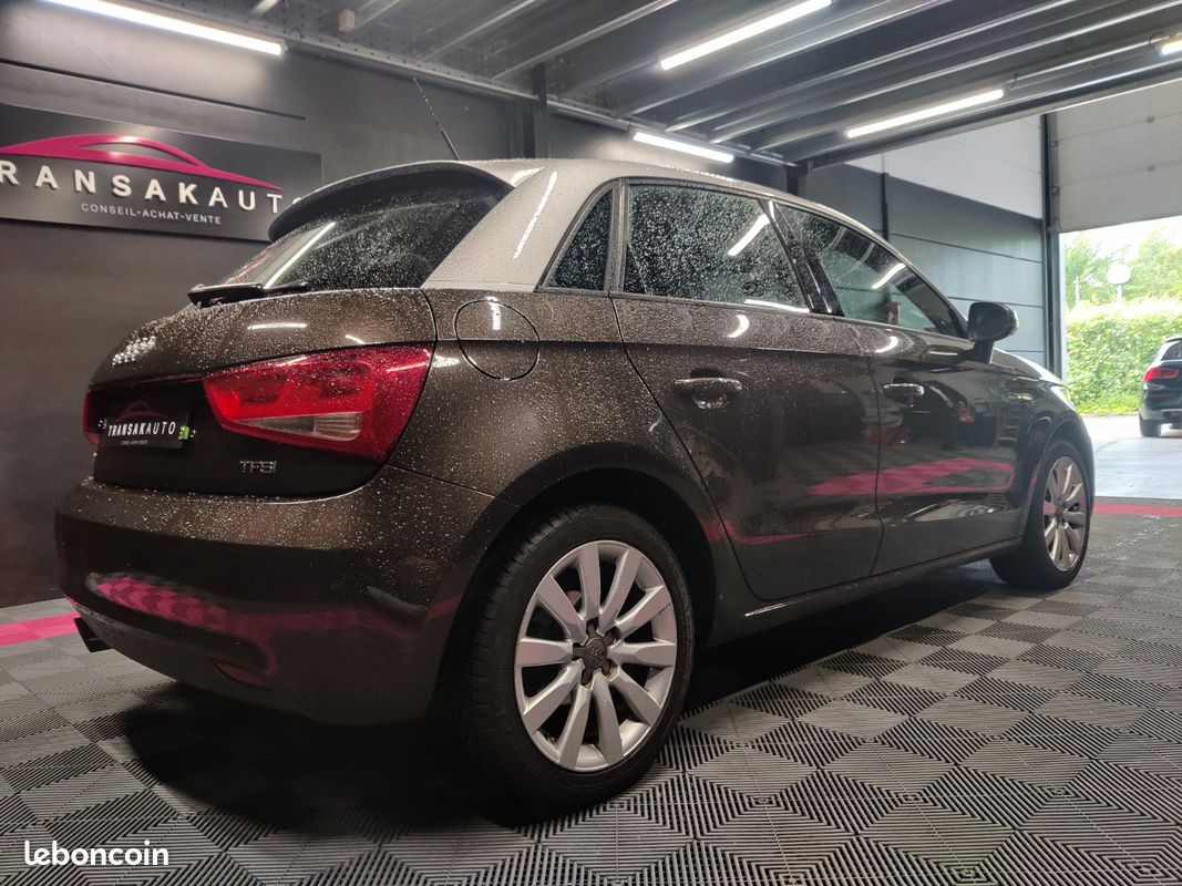 AUDI A1 SPORTBACK 1.4 TFSI 122 Ambition (image 6)