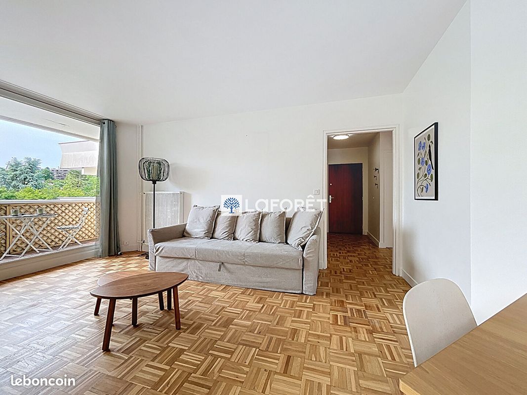 Appartement 3 pièces 71 m² · à Saint-Germain-en-Laye · 71 m² · 1 650 €