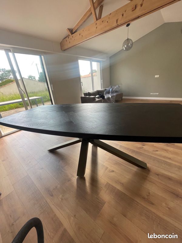 Table à manger (image 1)