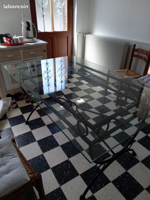 Vend table en verre (image 2)