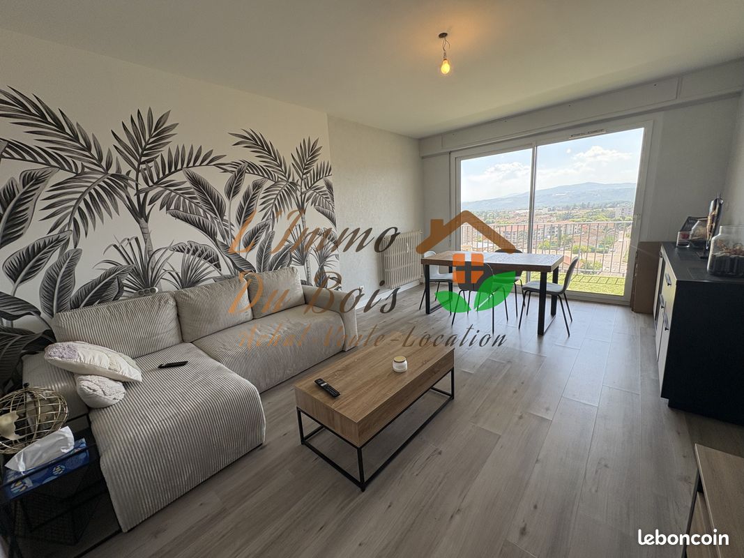 Appartement 2 pièces 57 m² · à Roussillon · 57 m² · 670 €