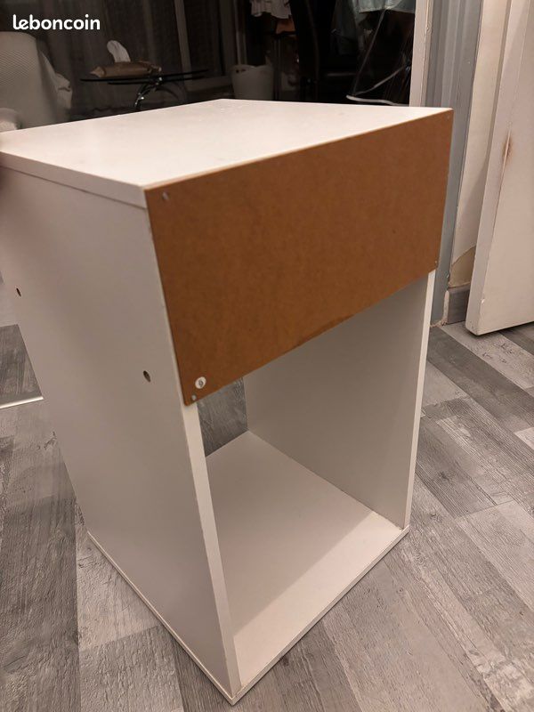 Table de chevet (image 4)