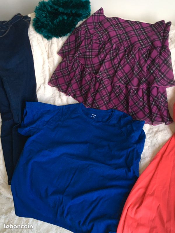 Lot de 7 vêtements et accessoires femme – taille 42 – avec robe jupe et pantalon – bon état (image 7)
