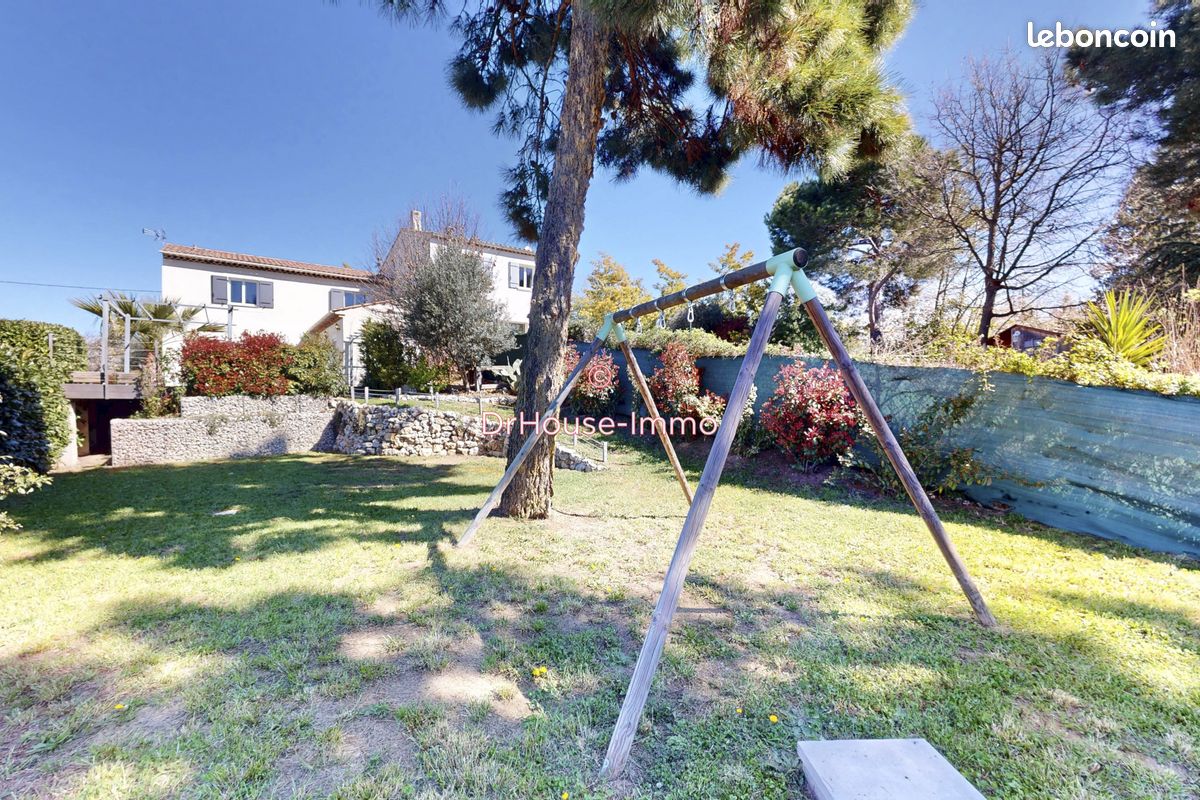 Maison 6 pièces 150 m² · à Berre-les-Alpes · 150 m² · 560 000 €
