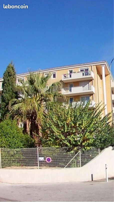 Appartement 1 pièce 30 m² · à Hyères · 30 m² · 680 €/mois