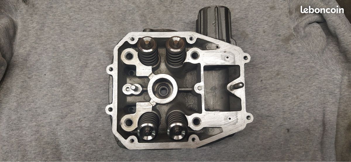 Culasse Guzzi (image 1)