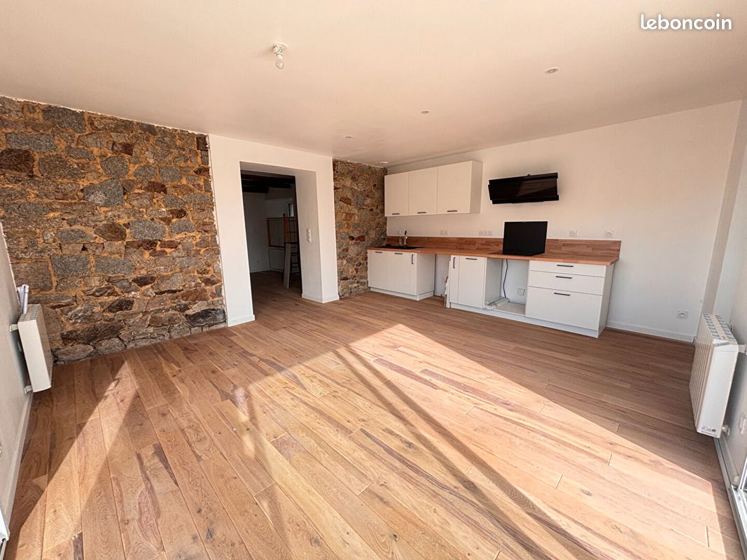 Maison 4 pièces 86 m² · à Quédillac · 86 m² · 920 €/mois